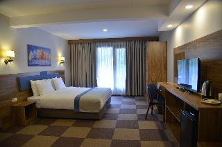 Feel And Live Hotel