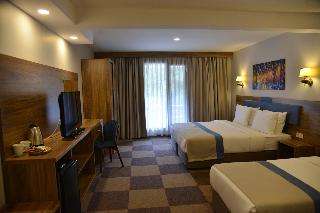 Feel And Live Hotel