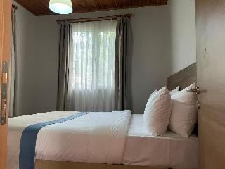 Feel And Live Hotel