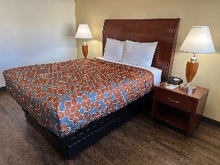 Desert Sands Inn And Suites