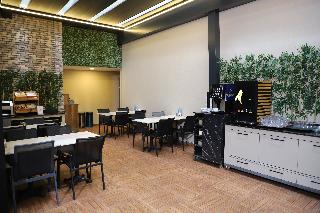 Myway Deluxe Hotel