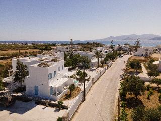 Agia Anna Living