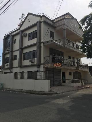 Beinte Singko De Marso Apartments