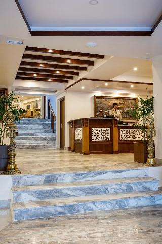 Kailash Kuti Inn