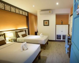 Room thumbnail 12