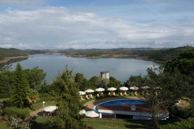 Pool
 di Pousada de Santa Clara-a-Velha - Santa Clara