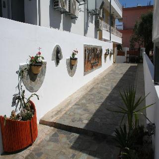 Pantheon Deluxe Apartments