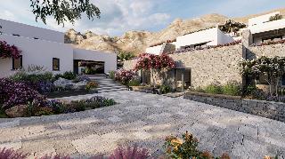 Sandblu Resort