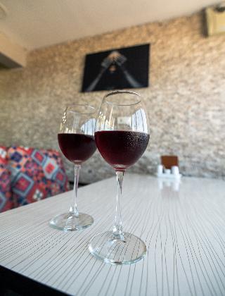 Airport Black Sea Hotel & Restaurant