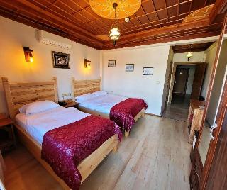 Room Room