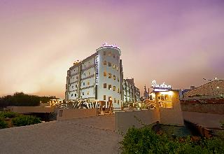 Downtown Business Hotel