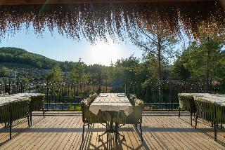 Izz Getaway Boutique Hotel
