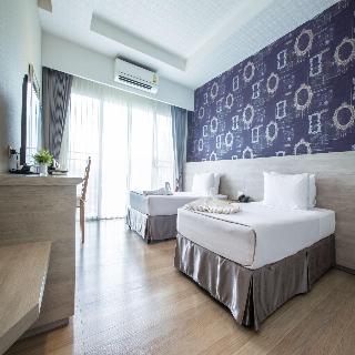 Juntra Resort