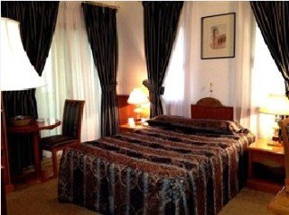 Room
 di Zain International