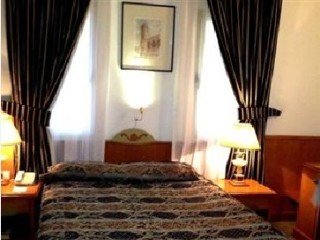 Room
 di Zain International