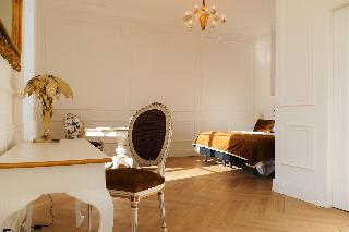 Room Room