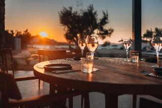 Cove Paros