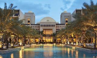 Hilton Ras Al Khaimah Resort & Spa - Pool