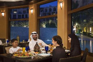 Hilton Ras Al Khaimah Resort & Spa - Restaurant