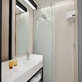 Room Room