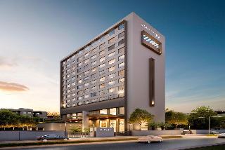 Courtyard By Marriott Vadodara