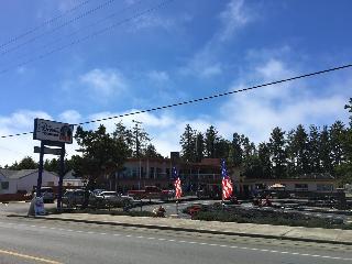 Breakers Boutique Inn