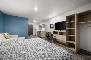 Woodspring Suites Dearborn Detroit