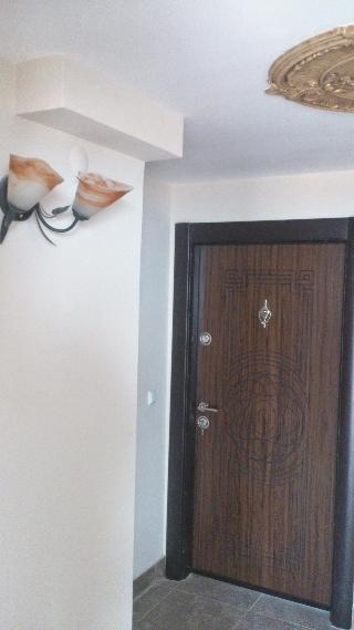 Roel Residence Apartments