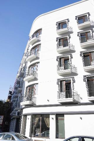 Opera Hotel