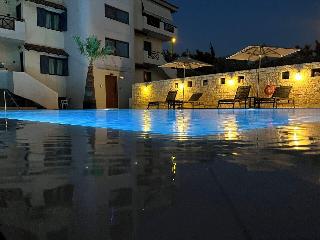 Nancy Chara Apartments