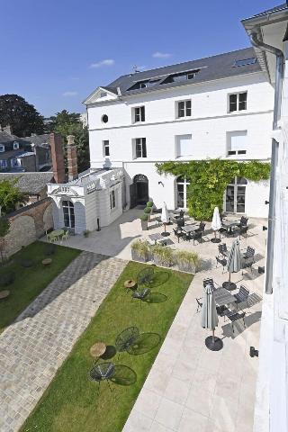 Manoir De L Eveche
