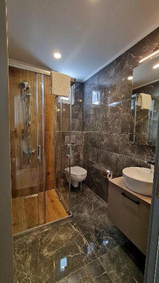 Letstay Panorama Suites