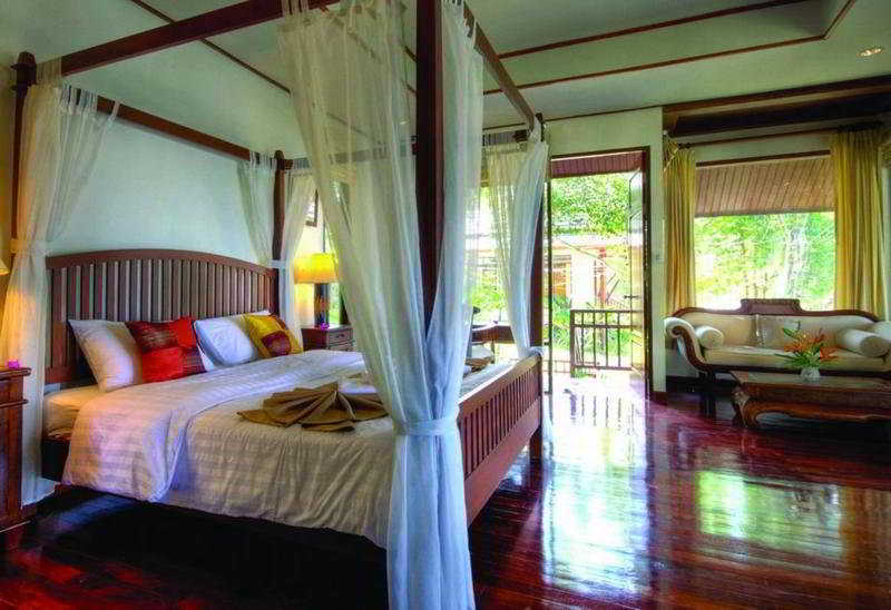 Room thumbnail 8