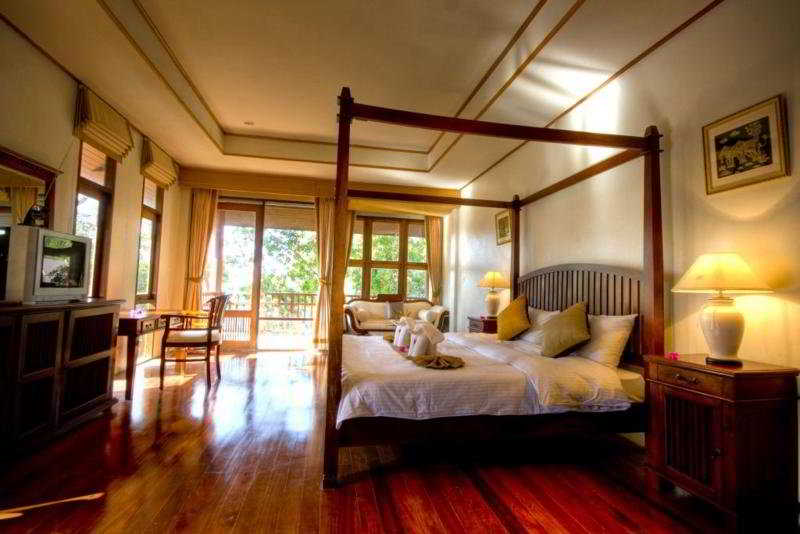 Room thumbnail 11