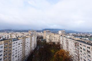 Waterfront City Apartments By Urbanrent