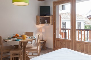 Residence P&V les Chalets de Solaise, French Alps