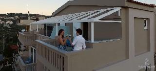 Pantheon Apartments