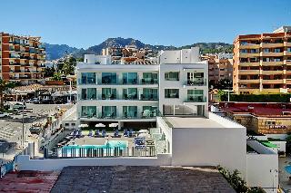 Carihuela Suites