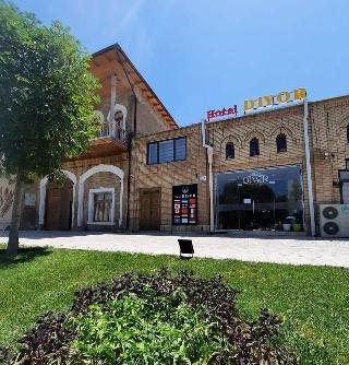 Hotel Diyor