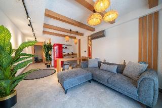 Lupia Suites
