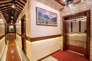Airport Himalaya Boutique Hotel
