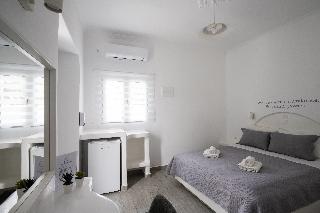 Zisis Pension