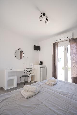 Zisis Pension