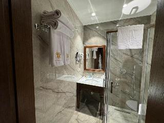 Room Room