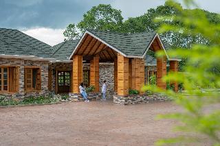 Chimpundu Lodge