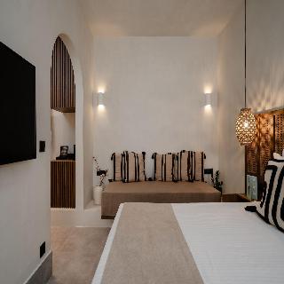 Polis Of Naxos Stylish Suites