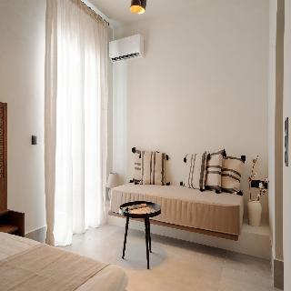 Polis Of Naxos Stylish Suites