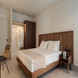 Polis Of Naxos Stylish Suites