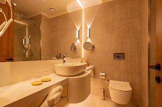 Casa Lumar Luxury Lodging