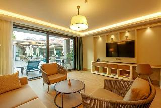 Casa Lumar Luxury Lodging